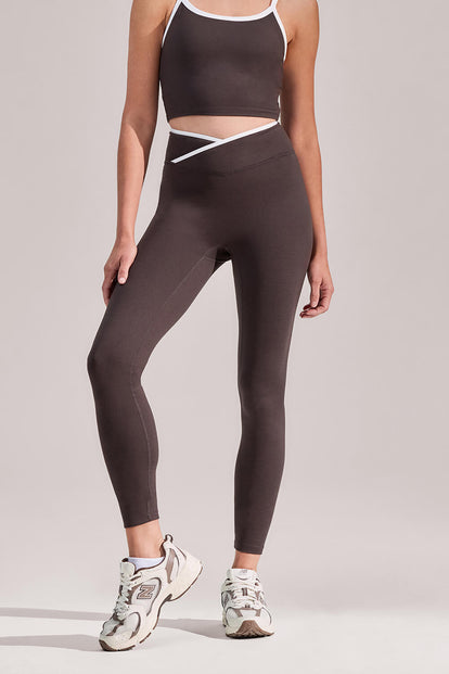 Ultimate Everyday Wrap Waist Leggings - Black Coffee